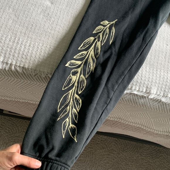 SHE Darc sport wolves body building club sweatpants black size medium - Picture 4 of 12